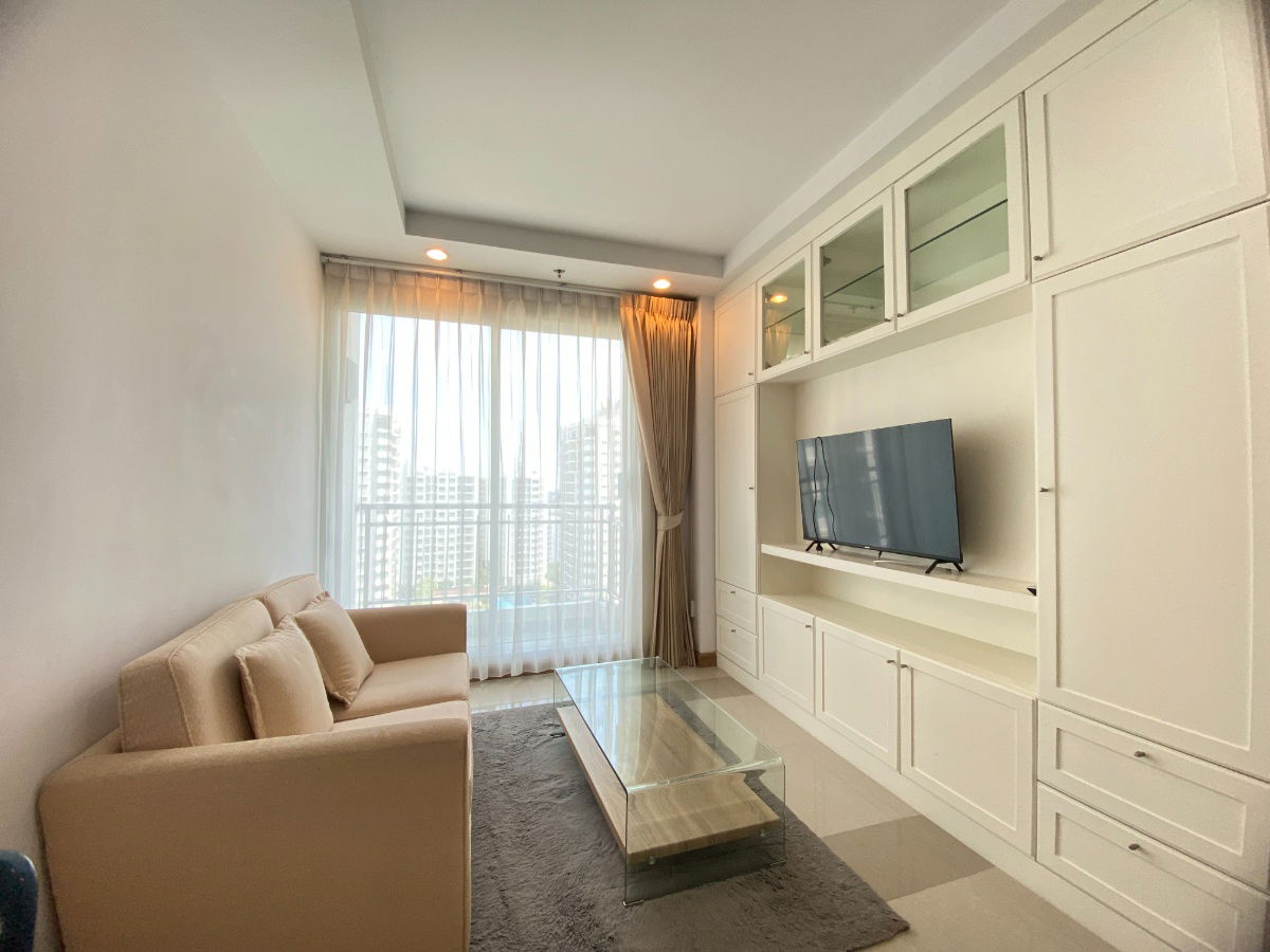 装修不错，面议！