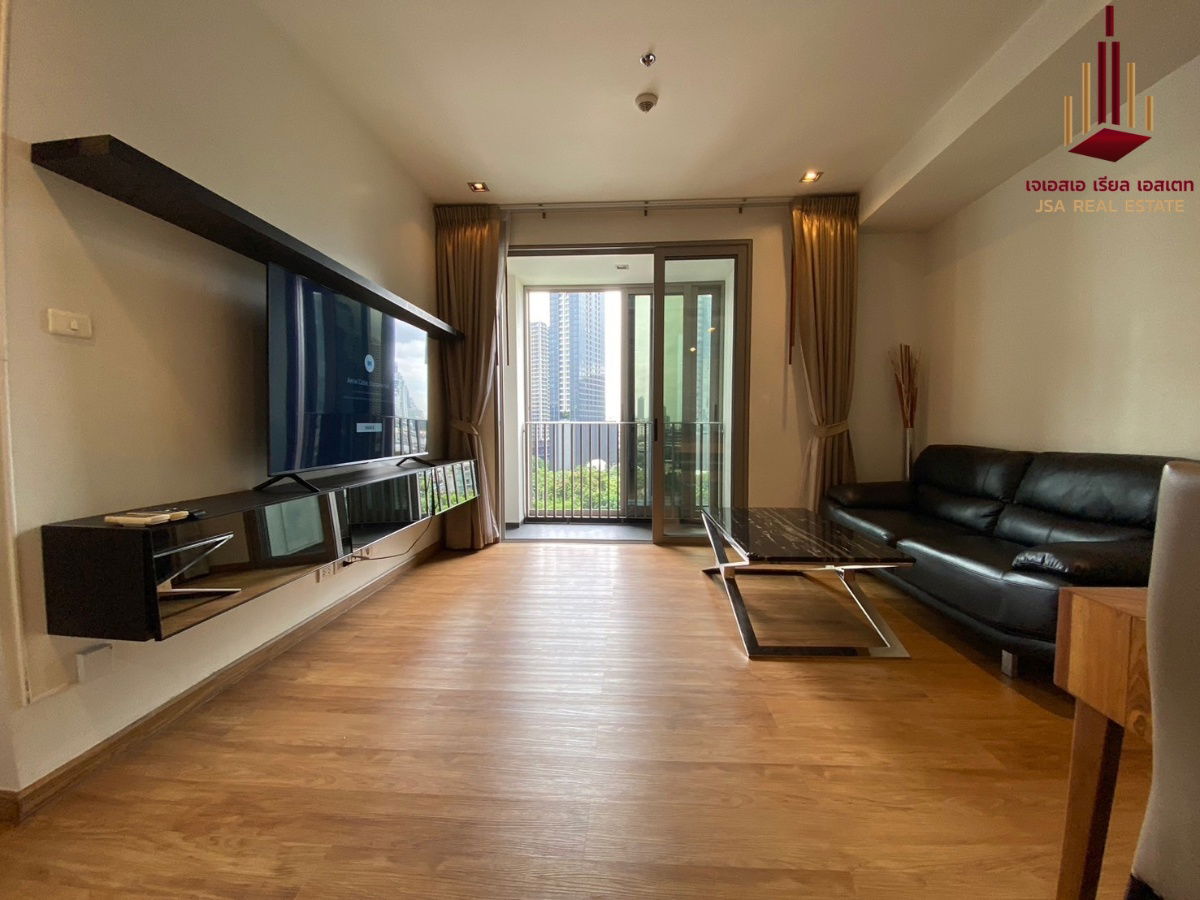 ✨ For Rent: Ashton Morph 38 Condo ✨  💰 Only 45,000 THB/month