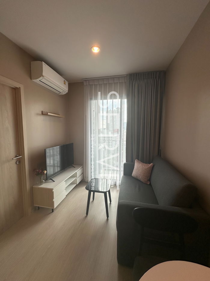1 Bed City view Fully furnished Good Location Close to MRT Lat Phrao 150 m , Chan Kasem University,Hor Wang School @ Nue Noble Ratchada Lat Phrao