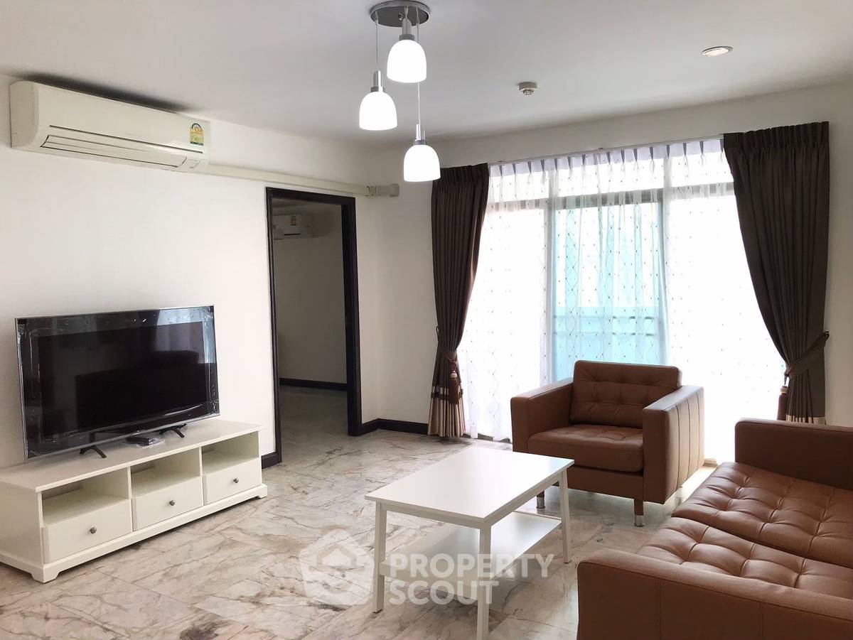 2-BR Condo at Royal Castle Sukhumvit near BTS Phrom Phong (ID 2295211)