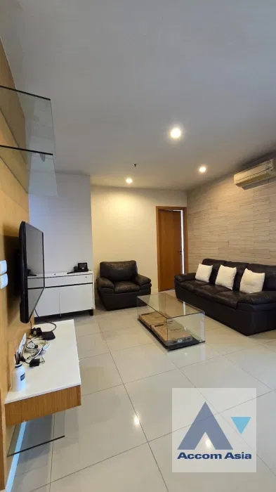🔼🔽 AccomA 📩  2 BR Condominium @Circle Condominium (AA43107)