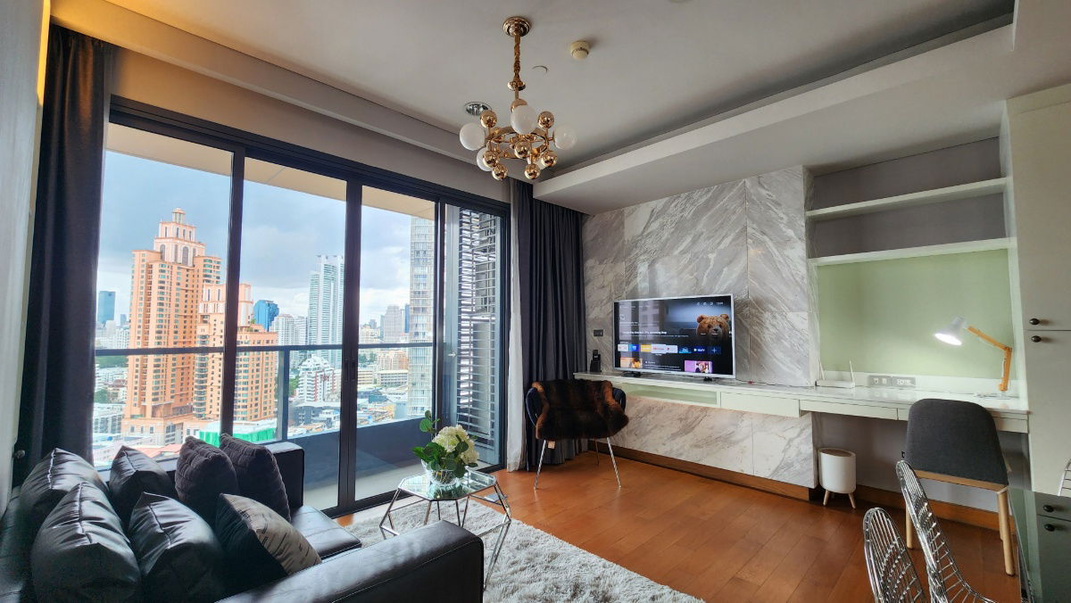 The Lumpini 24 | 2 Bedrooms for rent Nice Furnished and Good Location