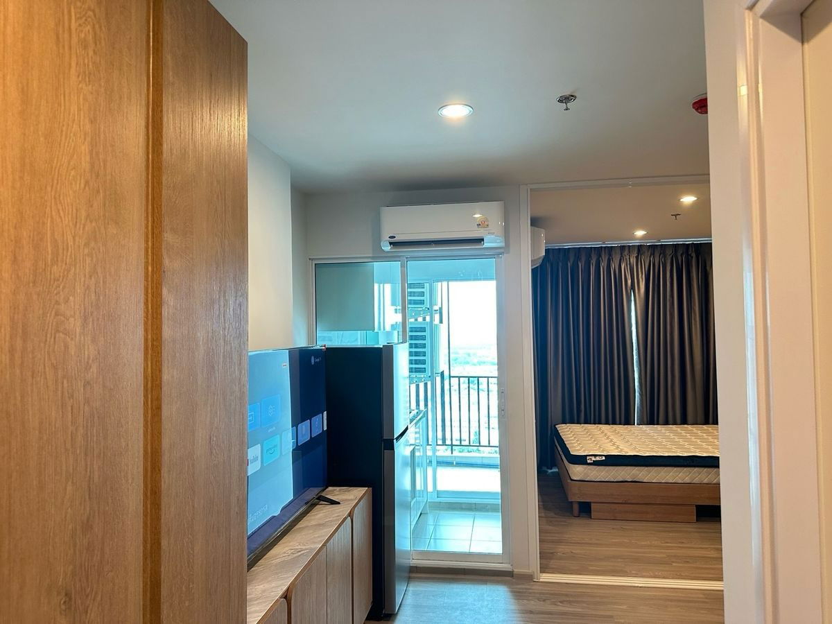 PFD-06048 Condo for Rent: Regent Home Bangna Schedule a viewing ■ Line: @propertyfinder