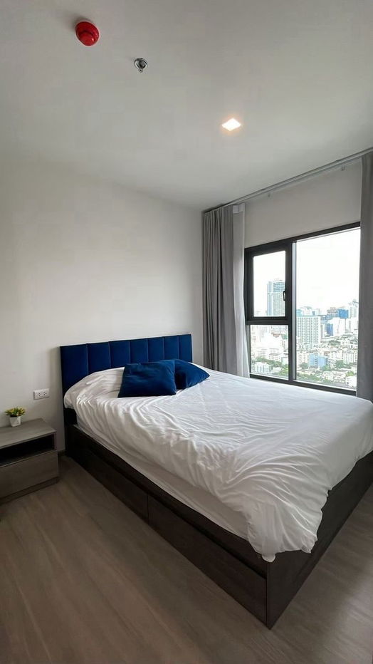 For Rent THE BASE Phetchaburi-Thonglor Fully Furnished (Near MRT Phetburi)