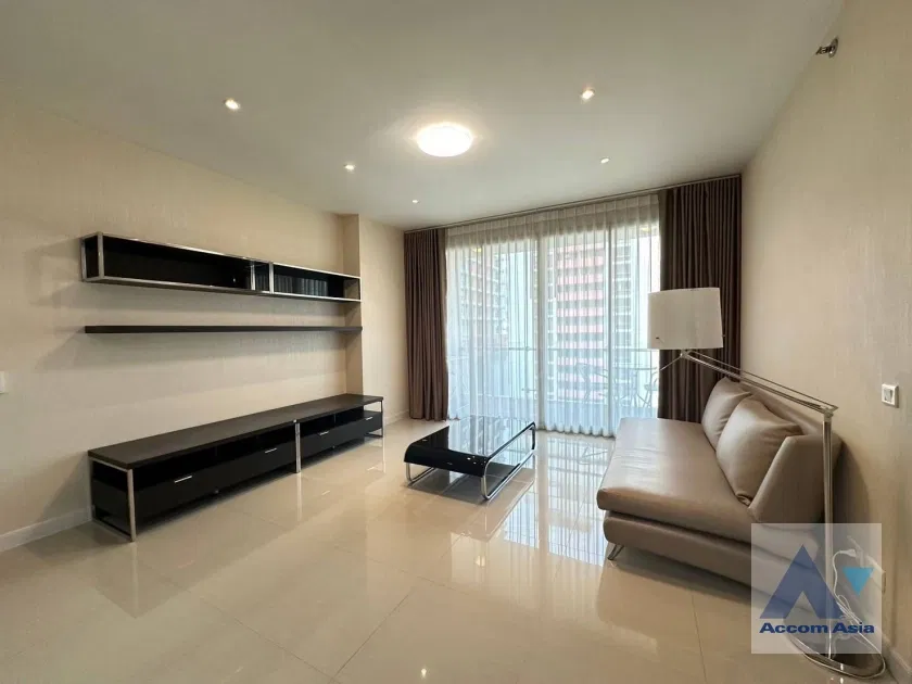🔼🔽 AccomA 📩 Pet friendly 2 BR Condominium @The Legend Saladaeng (1512622)