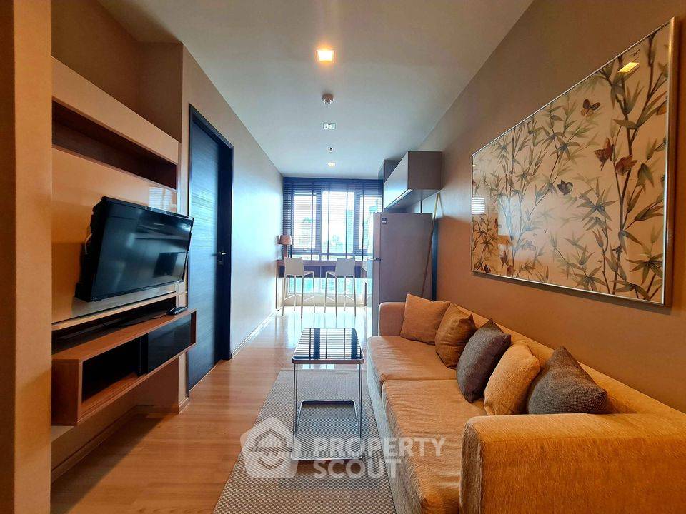 1-BR Condo at Rhythm Sathorn near BTS Saphan Taksin (ID 2012729)