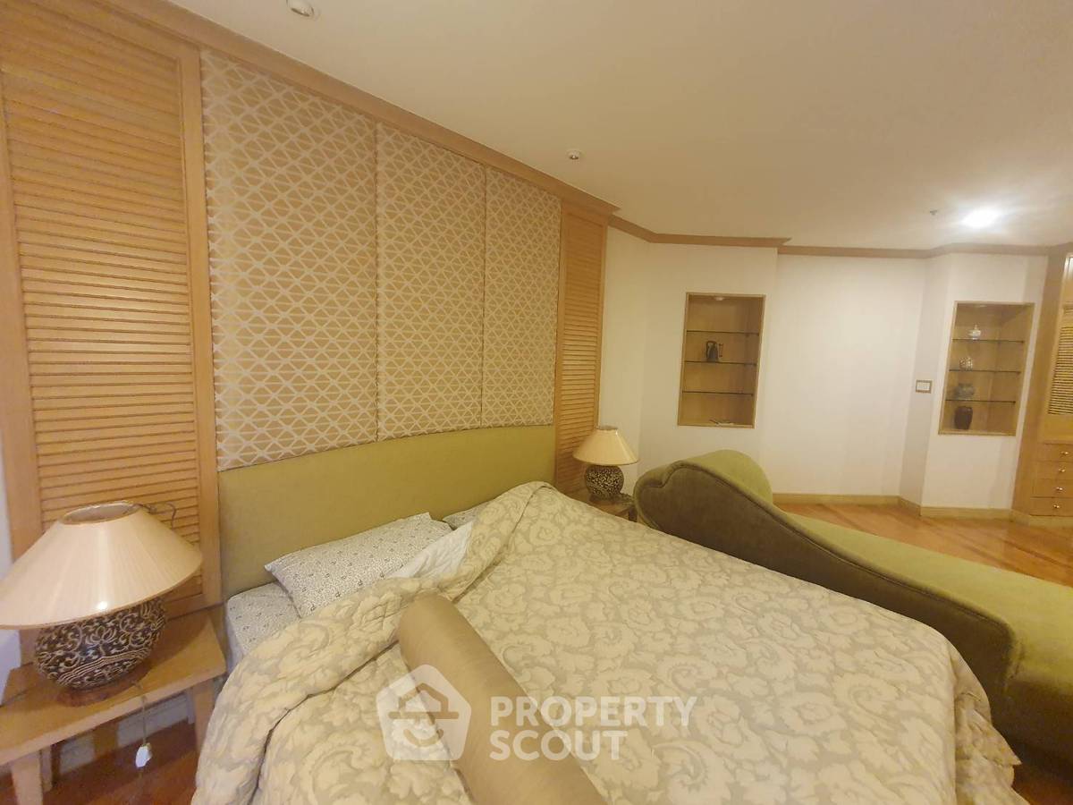 3-BR Condo at Salintara Condominium in Bang Khlo (ID 558815)