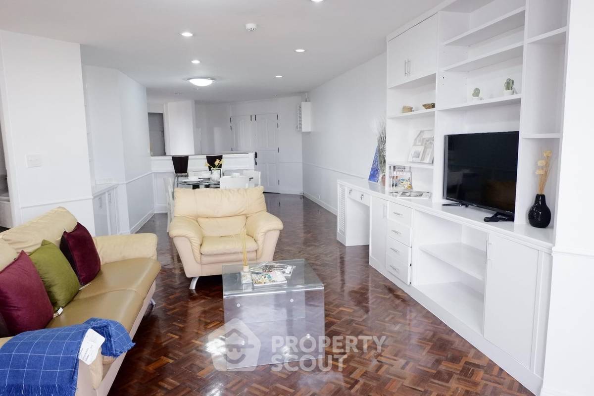 2-BR Condo at Tai Ping Towers Sukhumvit 63 near ARL Ramkhamhaeng (ID 904314)