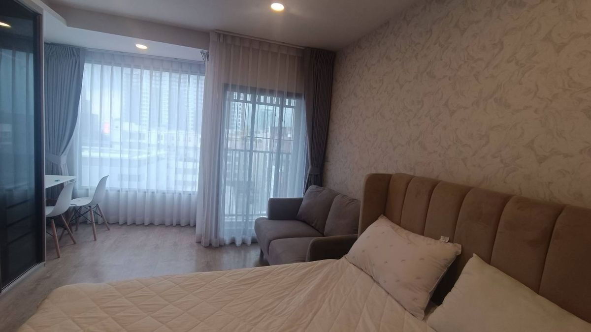 🎈#OL2409_174🎈𝗙𝗼𝗿 𝗥𝗲𝗻𝘁 1️⃣7️⃣k.🔥🔥 #Near MRT Ratchadaphisek✨#Vacant room 𝐂𝐨𝐧𝐝𝐨 𝗦𝗢𝗛𝗢 𝗕𝗮𝗻𝗴𝗸𝗼𝗸 𝗥𝗮𝘁𝗰𝗵𝗮𝗱𝗮
