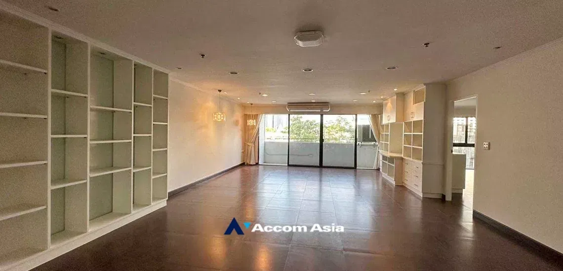 🔼🔽 AccomA 📩 Pet friendly 3 BR Condominium @Kiarti Thanee City Mansion (AA11801)