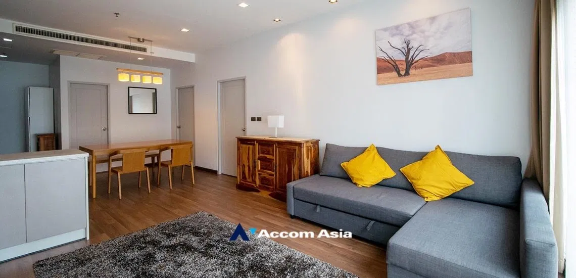 🔼🔽 AccomA 📩  2 BR Condominium @Noble Reveal (AA32377)