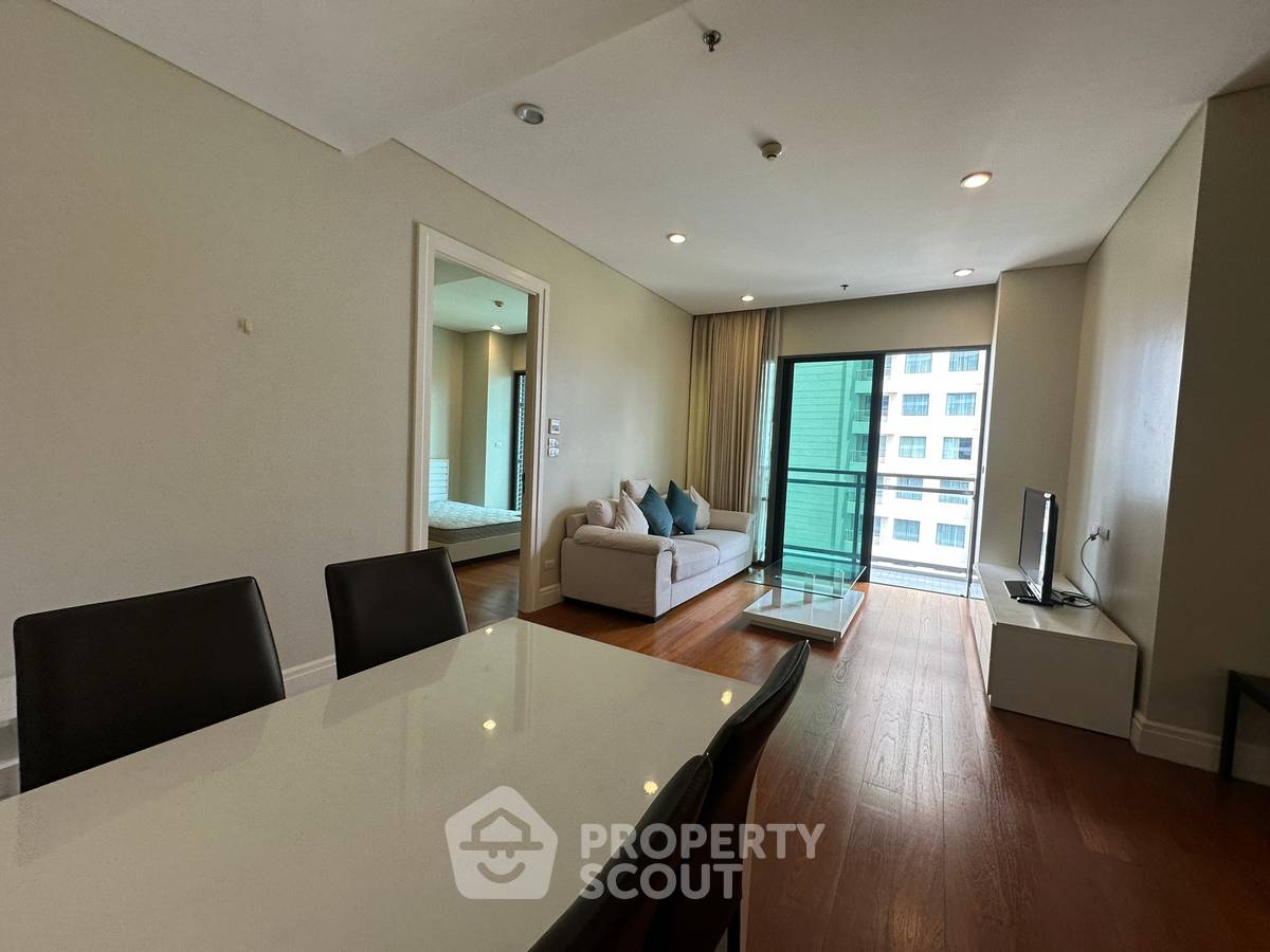 2-BR Condo at Bright Sukhumvit 24 Condominium near BTS Phrom Phong (ID 2075791)