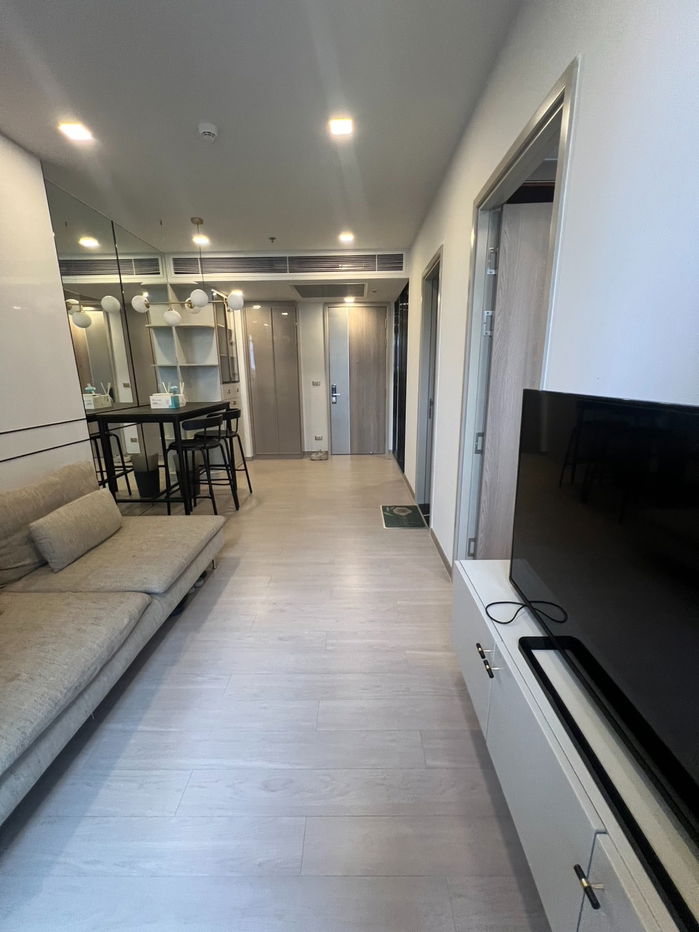 New condo for rent: One9Five Asoke - Rama9, near MRT Rama 9