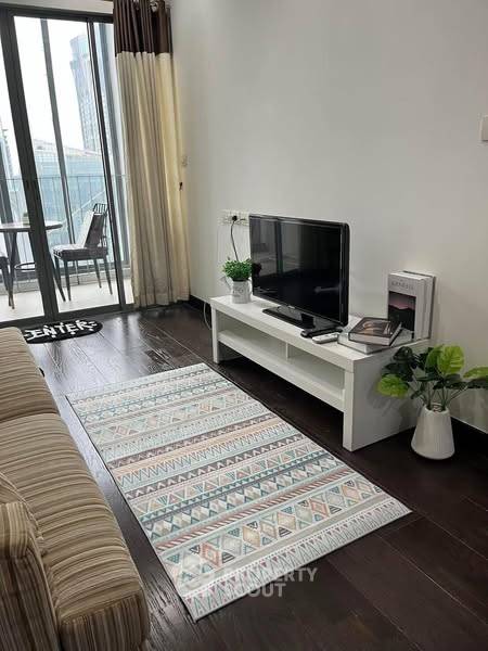 1-BR Condo at IDeo Q Phayathai near BTS Phaya Thai (ID 2327540)