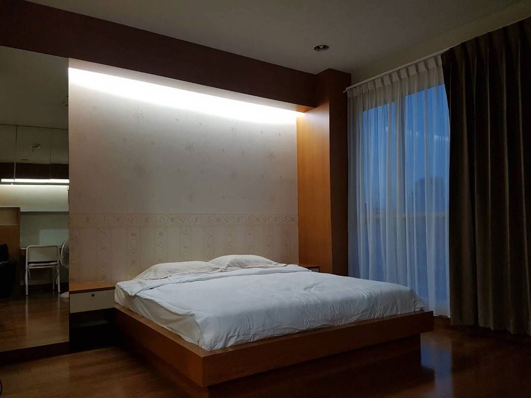 For Rent Condo The Address Chidlom  fully furnished (S03-2132)