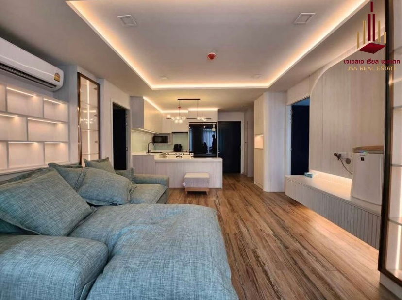 ✨ For Rent: Maestro 01 Sathorn - Yenakat Condo ✨  💰 Only 49,000 THB/month