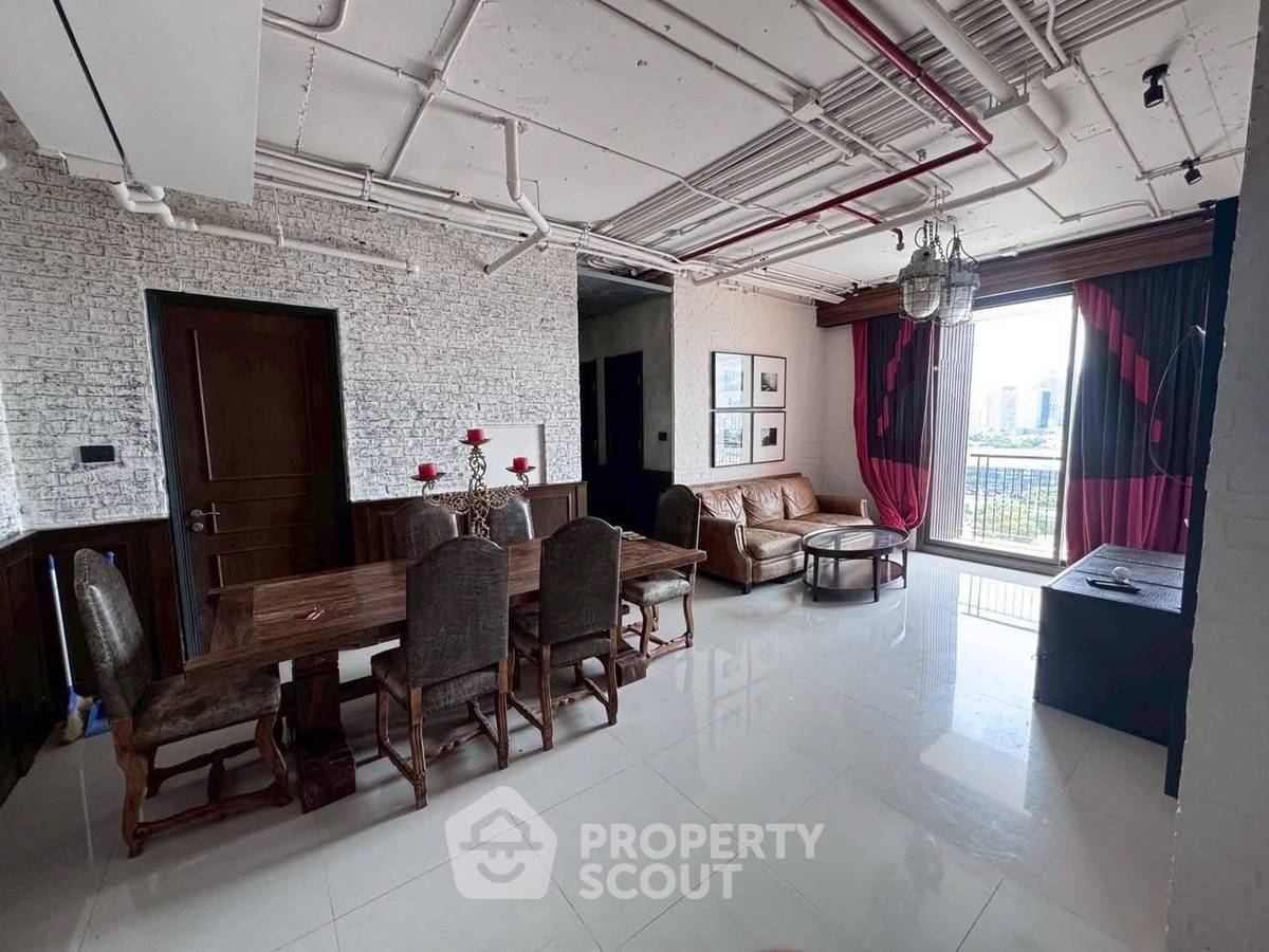 3-BR Condo at Aguston Sukhumvit 22 near MRT Queen Sirikit National Convention Centre (ID 362962)
