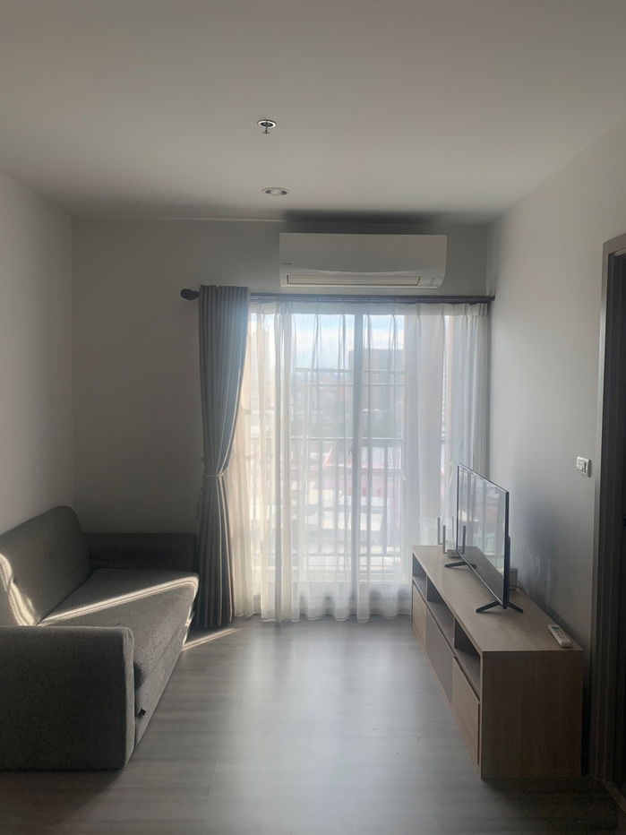 2bedrooms ready to move in asap