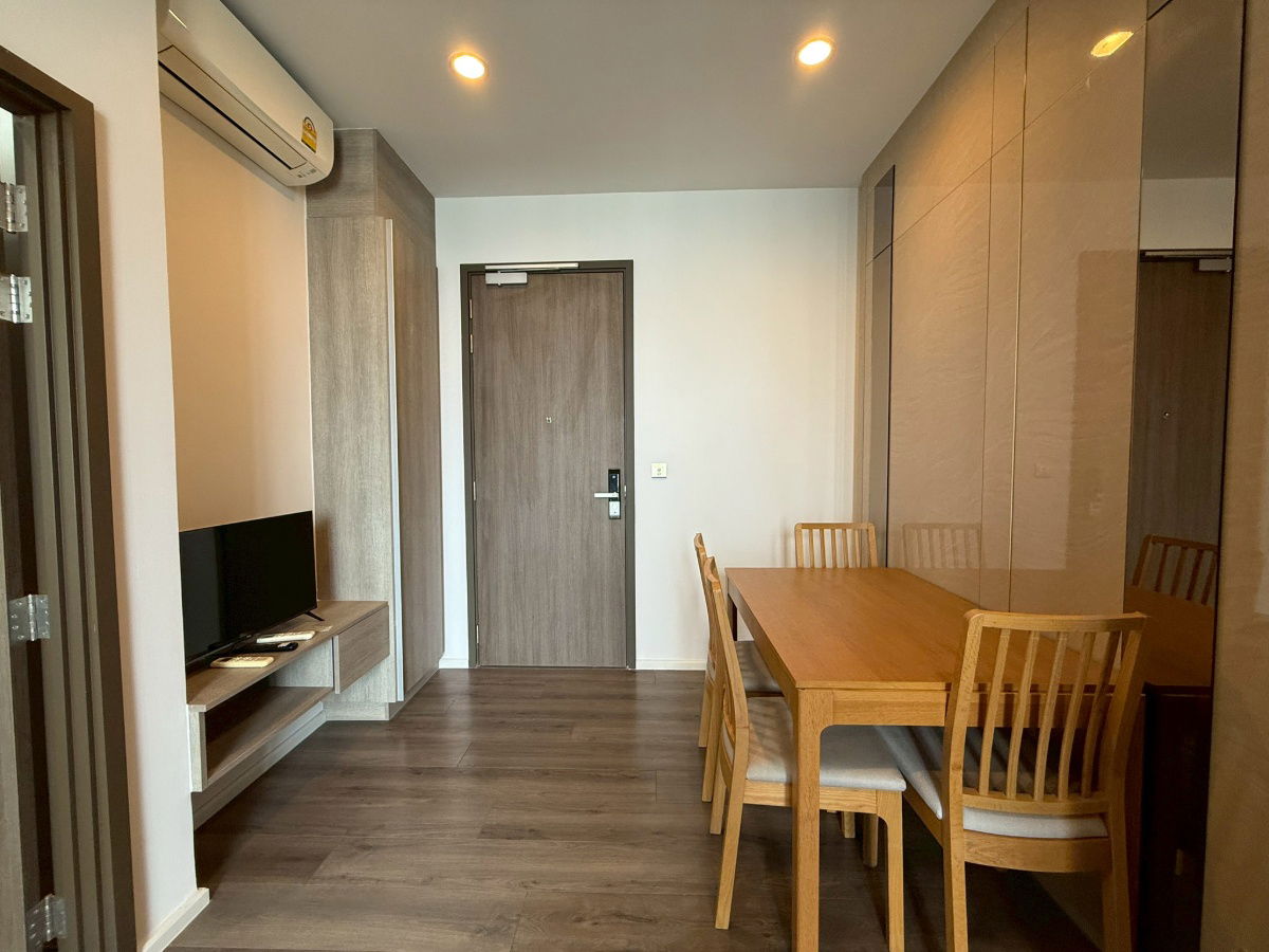✨Condo for Rent : Whizdom Essence  ( BTS Punnawithi ) AP-02 ( line : @condo91 )