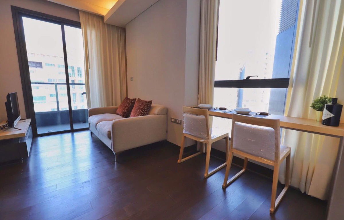 The Lumpini                        24