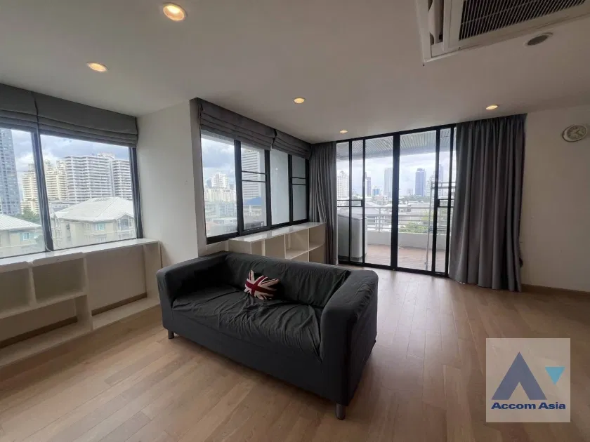 🔼🔽 AccomA 📩  2 BR Condominium @Acadamia Grand Tower (AA44567)
