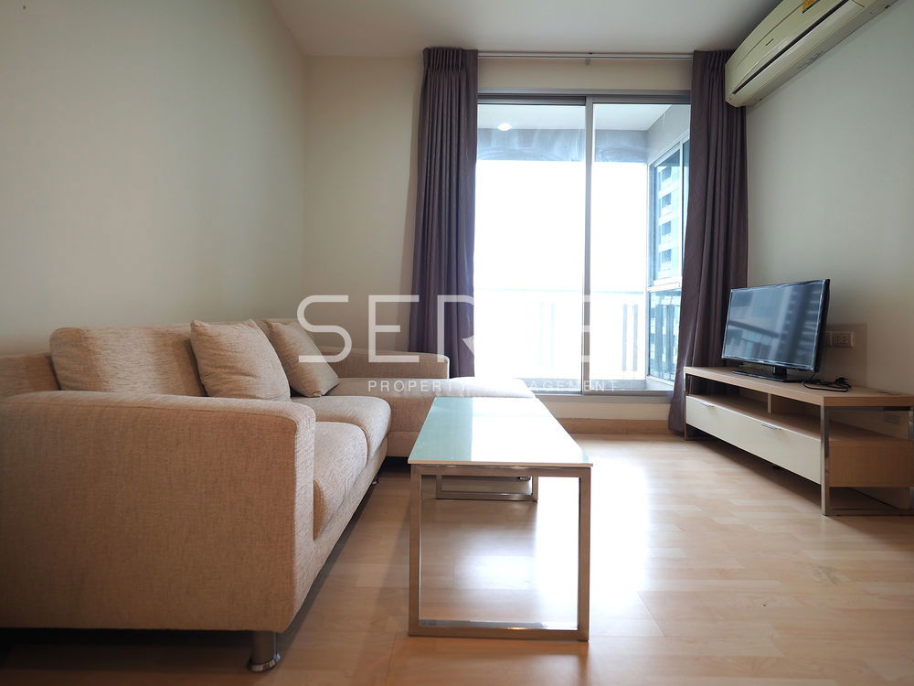 Good View & Good Location MRT Ratchadaphisek 50 m.  Large 1 Bed High Fl. 20+ / Condo For Rent-Rhythm Ratchada