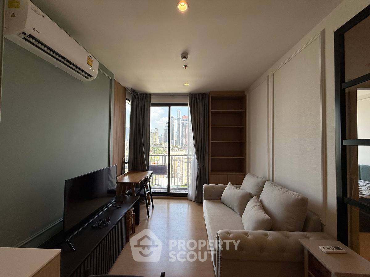 Modern 1-bedroom condominium by BTS Ekkamai | 12 Months Available (ID 993013)