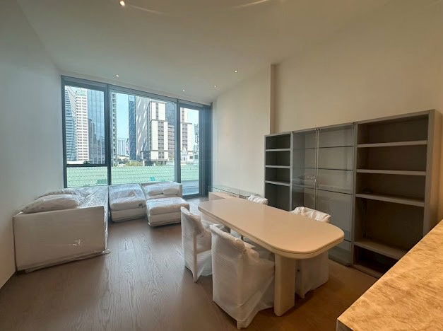 +++Urgent rent+++ Scope Langsuan *** 1 bedroom, size 85 sq m., fully furnished, ready to move in!!!