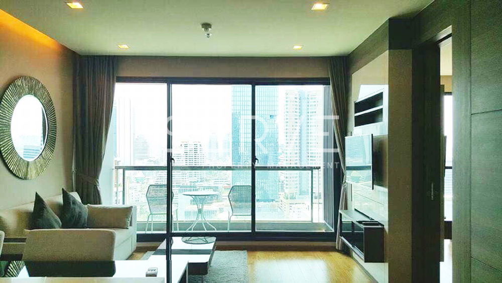 1 Bed with Jacuzzi Nice Room High Fl. 20+ Good Location Close to BTS Saint Louis 220 m. / For Sale-The Address Sathorn