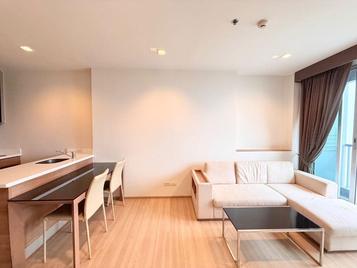 Ready to move in❗️ 𝐑𝐡𝐲𝐭𝐡𝐦 𝐏𝐡𝐚𝐡𝐨𝐥-𝐀𝐫𝐢 ✨ Floor 39 Size 46 Sq.m. Near BTS-Ari