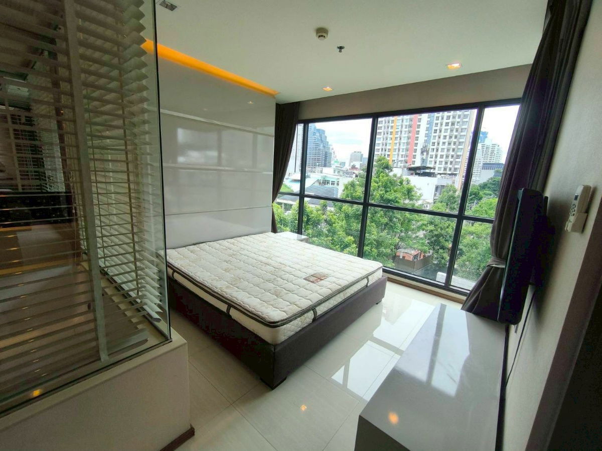 ST283 For Rent – The Address Sathorn