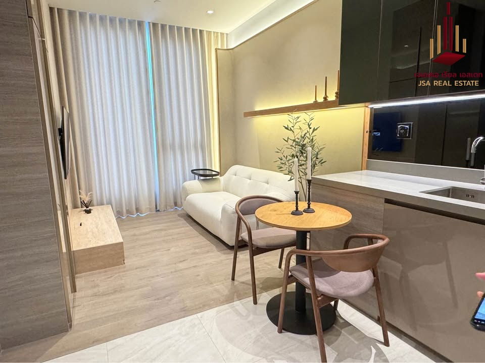 ✨ For Rent: The Crest Park Residences Condo ✨    💰 Only 44,000 THB/month