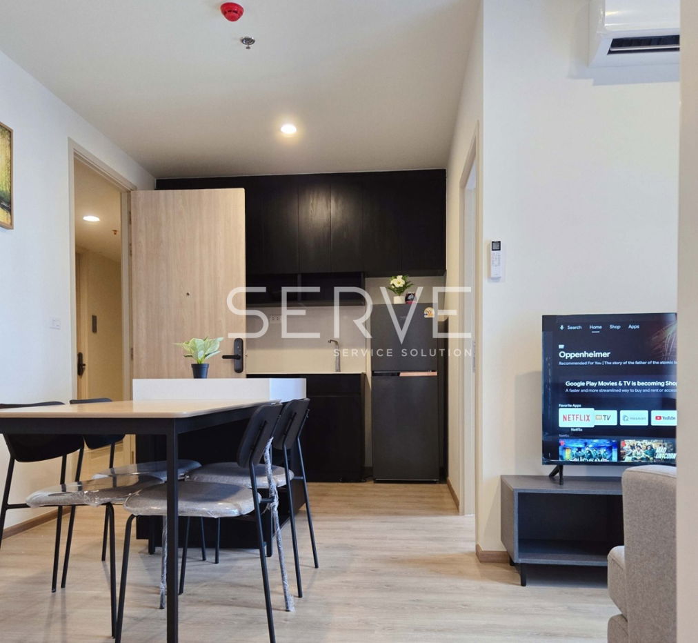 2 床 1 浴室 漂亮的房间 家具齐全的新公寓 位置优越 MRT Phra Ram 9 220 m @ NUE District R9