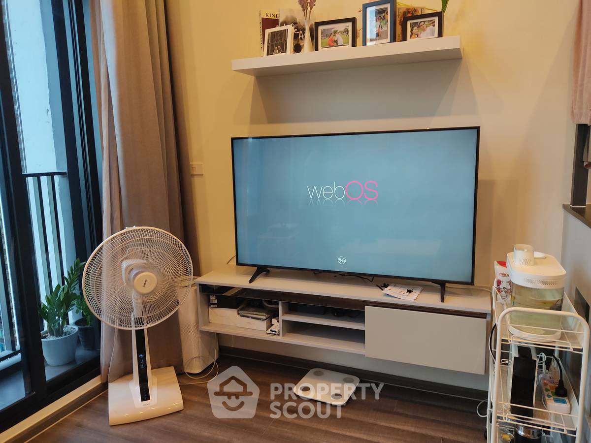 1-BR Condo at Knights Bridge Space Rama 9 near MRT Phra Ram 9 (ID 2317427)