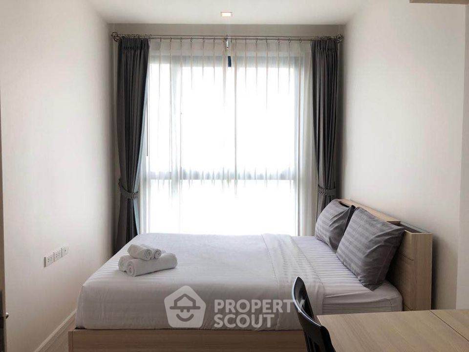 1-BR Condo at Quinn Condo Ratchada 17 near MRT Sutthisan (ID 1822119)