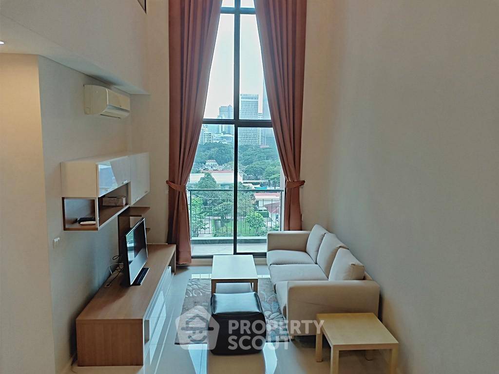 2-BR Condo at Villa Asoke near MRT Phetchaburi (ID 452613)