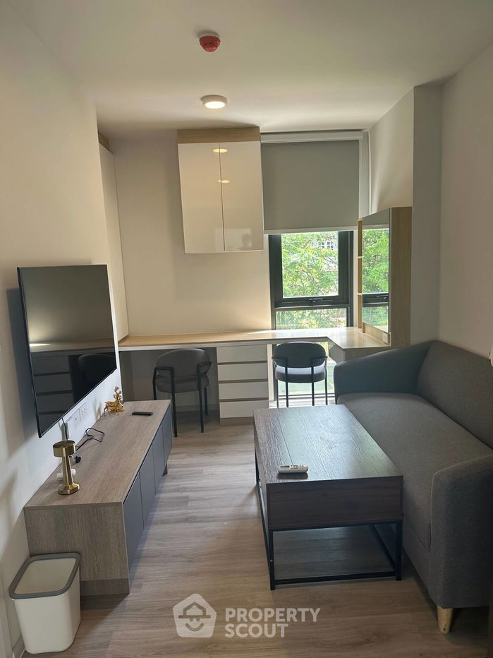 ใน 1-B Supreme คำตอบ QuEA WILLASA 28-28 เป็นผลจาก 218 mHAman- 213