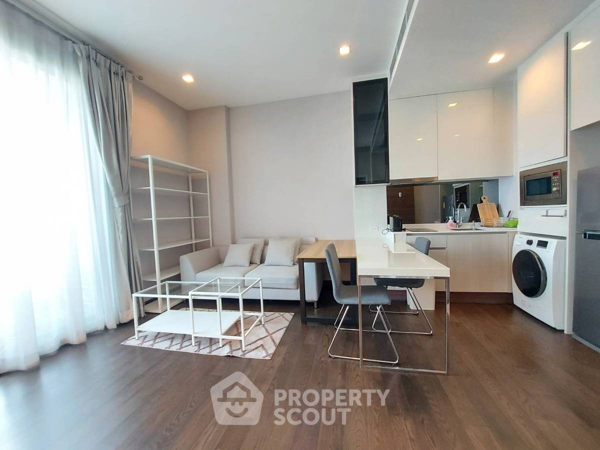 คอนโด 1 ห้องนอน แอท คิว อโศก ใกล้ MRT เพชรบุรี (ID 631042)