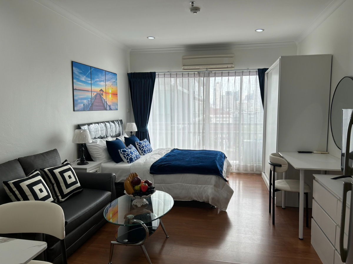 Condo for rent in Grand Park View Asoke (BTS Asoke) (SA-01)