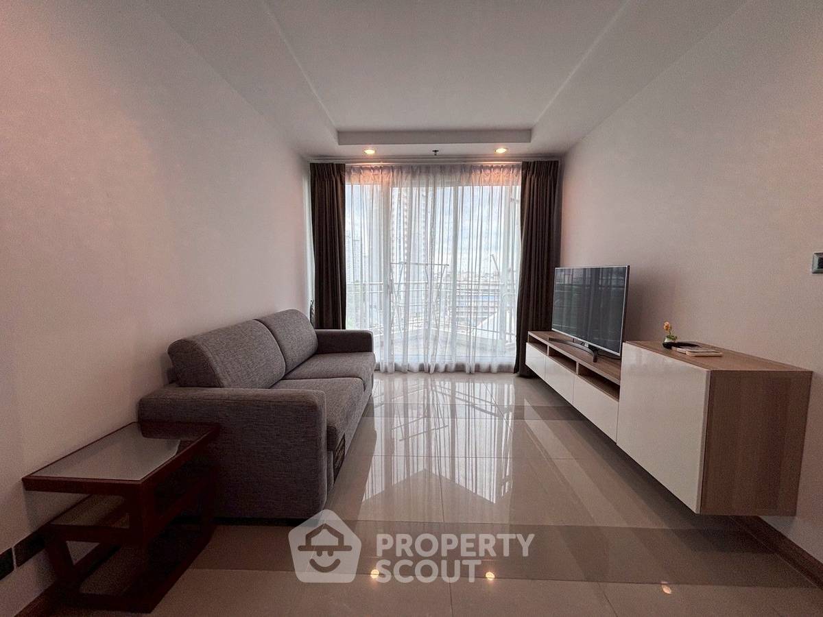 2-BR Condo at Supalai Wellington near MRT Thailand Cultural Centre (ID 2334632)