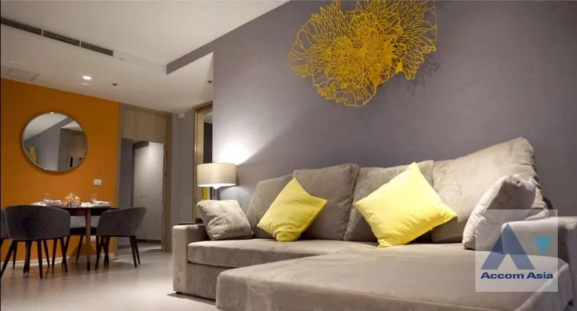 🔼🔽 AccomA 📩 Fully Furnished 2 BR Condominium @Noble Ploenchit (AA42152)