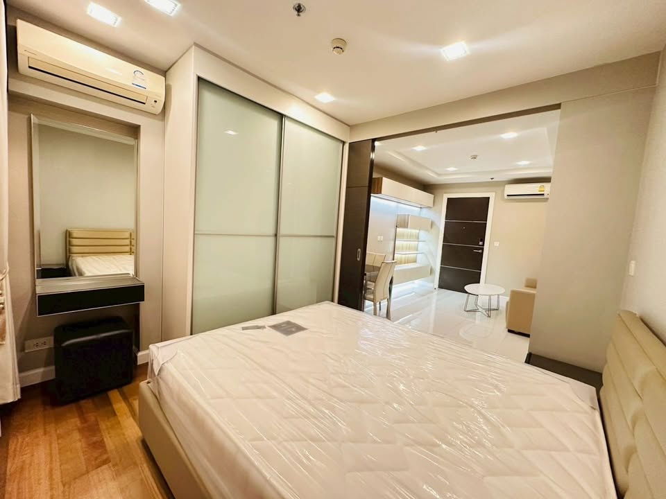 Condo for Rent at The Metropolis Samrong (F6810001) ID Line : @pccenter