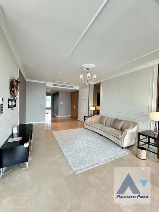 🔼🔽 AccomA 📩  3 BR Condominium @Sindhorn Residence (AA43311)