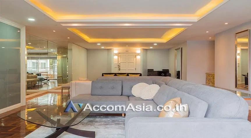 🔼🔽 AccomA 📩  3 BR Condominium @Regent On The Park 3 (AA28936)