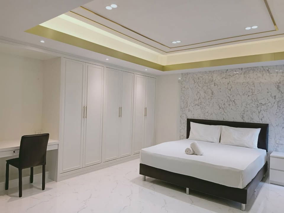 Code: KJ9046  for rent The Waterford Thonglor 11 // Line ID: @kjcondo (with @) //