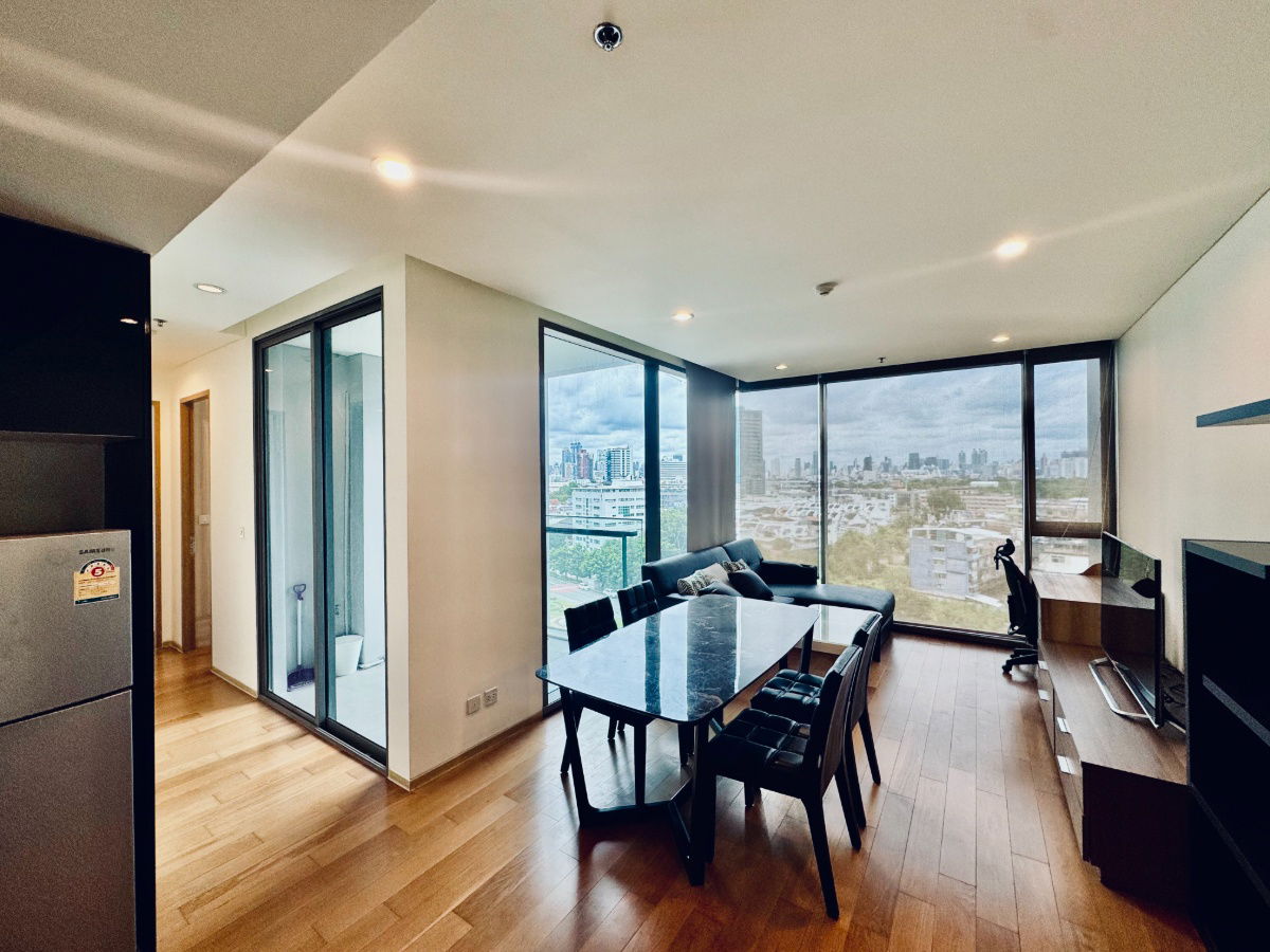 For Rent The Breeze Narathiwas Condo, 2 Beds 2 Baths, 71 sq.m., 9th Floor, River View, Beautifully Decorated, Ready to Move in