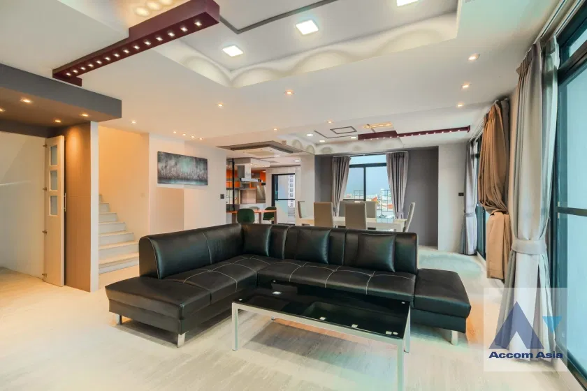 🔼🔽 AccomA 📩 Duplex Condo,Big Balcony 3 BR Condominium @Prestige 49 (AA41518)