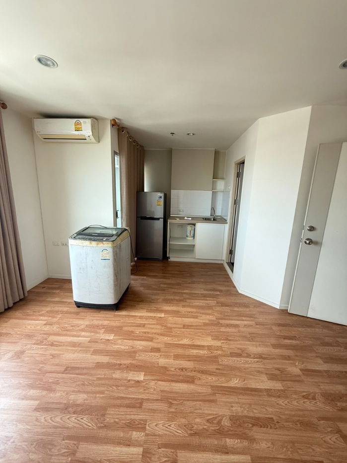 Available 1Dec25! Lumpini Sriburapha. 2beds 45sqm. Line id: @pfagent