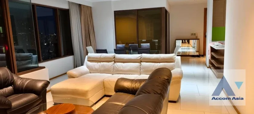 🔼🔽 AccomA 📩  3 BR Condominium @The Emporio Place (AA41003)