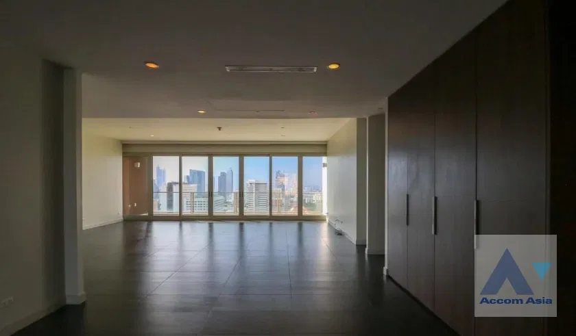 🔼🔽 AccomA 📩  4 BR Condominium @185 Rajadamri (AA42934)